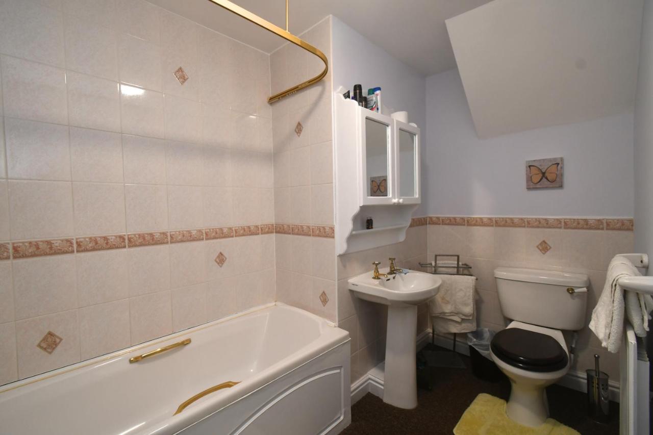 The Old Board School Guest House St Clears Eksteriør billede